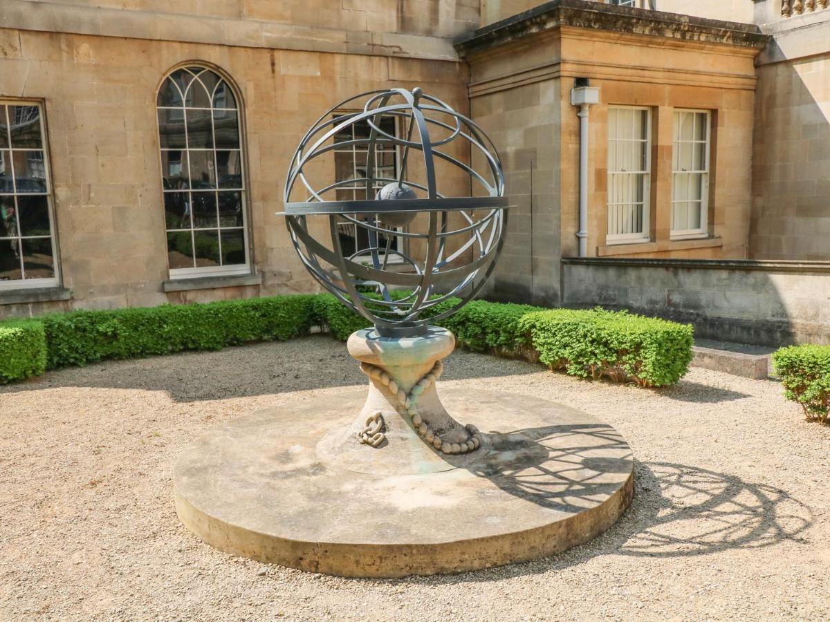 33 Crescent Gardens, * Bath